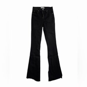 NWOT/NEVER WORN - Levi's Women's Black High-Rise Flare Jeans